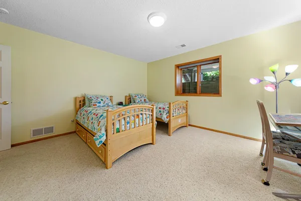 $407,900 | 2065 Raspberry Ridge Place Northeast, Owatonna, MN 55060