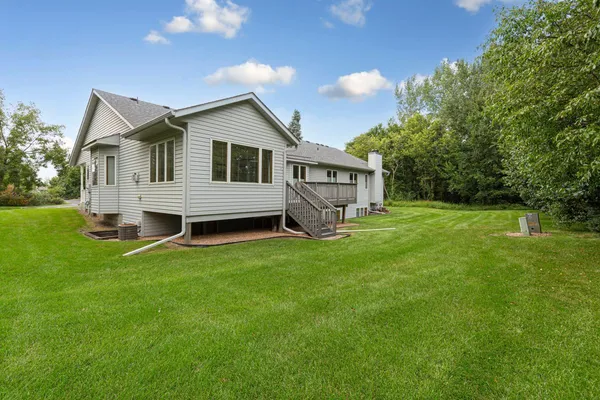 $407,900 | 2065 Raspberry Ridge Place Northeast, Owatonna, MN 55060