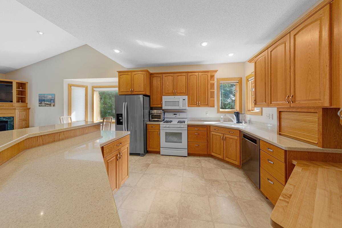 2065 Raspberry Ridge Place Northeast Owatonna, MN 55060 - Photo 5 of 45