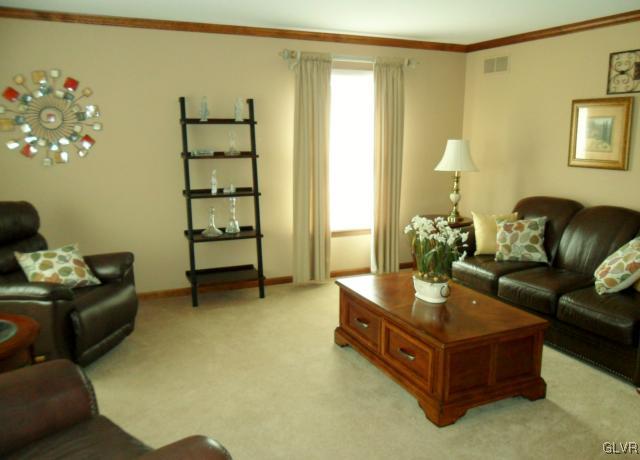 179 Butztown Road Bethlehem, PA 18020 - Photo 9 of 31 Gallery Image 9