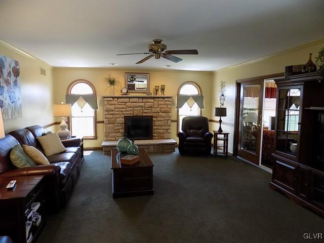 179 Butztown Road Bethlehem, PA 18020 - Photo 10 of 31 Gallery Image 10