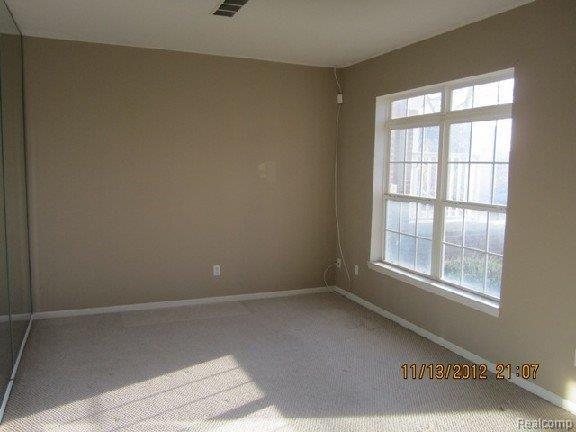 856 Lothrop Street Detroit, MI 48202 - Photo 2 of 12 IMG_0003-mfsopt.jpg