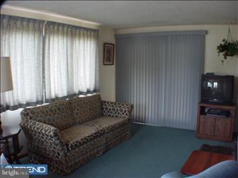 675 Meetinghouse Road Boothwyn, PA 19061 - Photo 4 of 6 Family Room