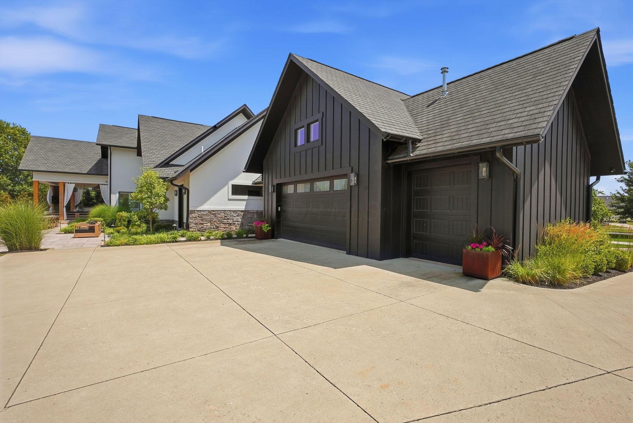 10122 Concord Road Dublin, OH 43017 - Photo 109 of 119 West Garage Plus Golf Cart Garage