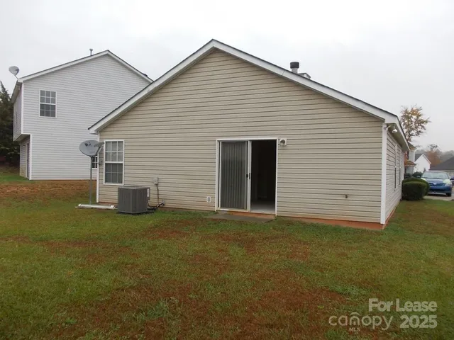 $1,800 | 9617 Rau Court, Charlotte, NC 28215