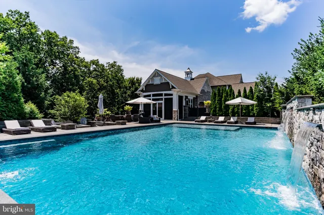 $1,899,900 | 506 Jonagold Circle, Mechanicsburg, PA 17055