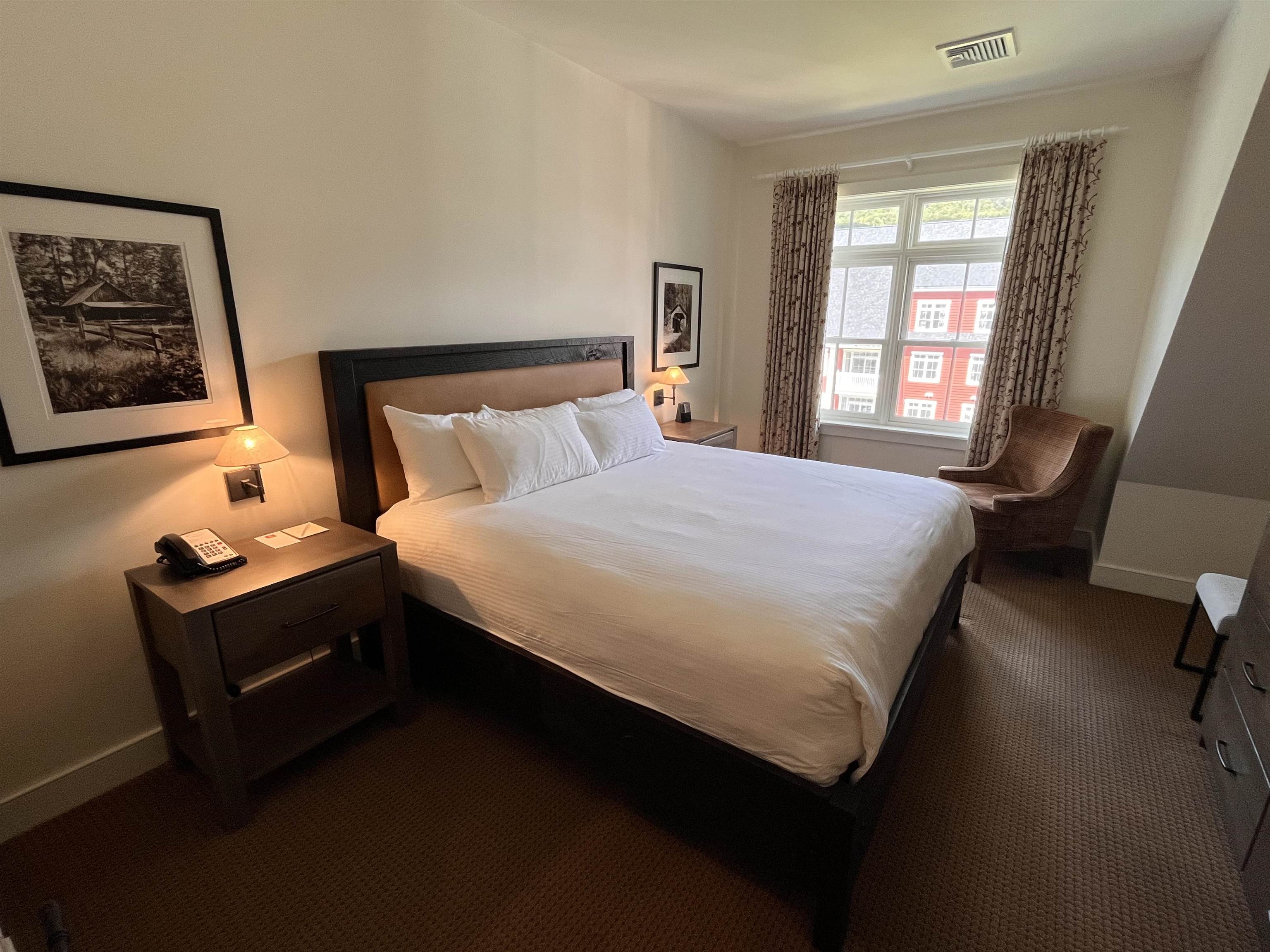 102 Forest Drive, Unit 408 INTERVAL 14 W/LOCKOUT 406 Warren, VT 05674 - Photo 14 of 43