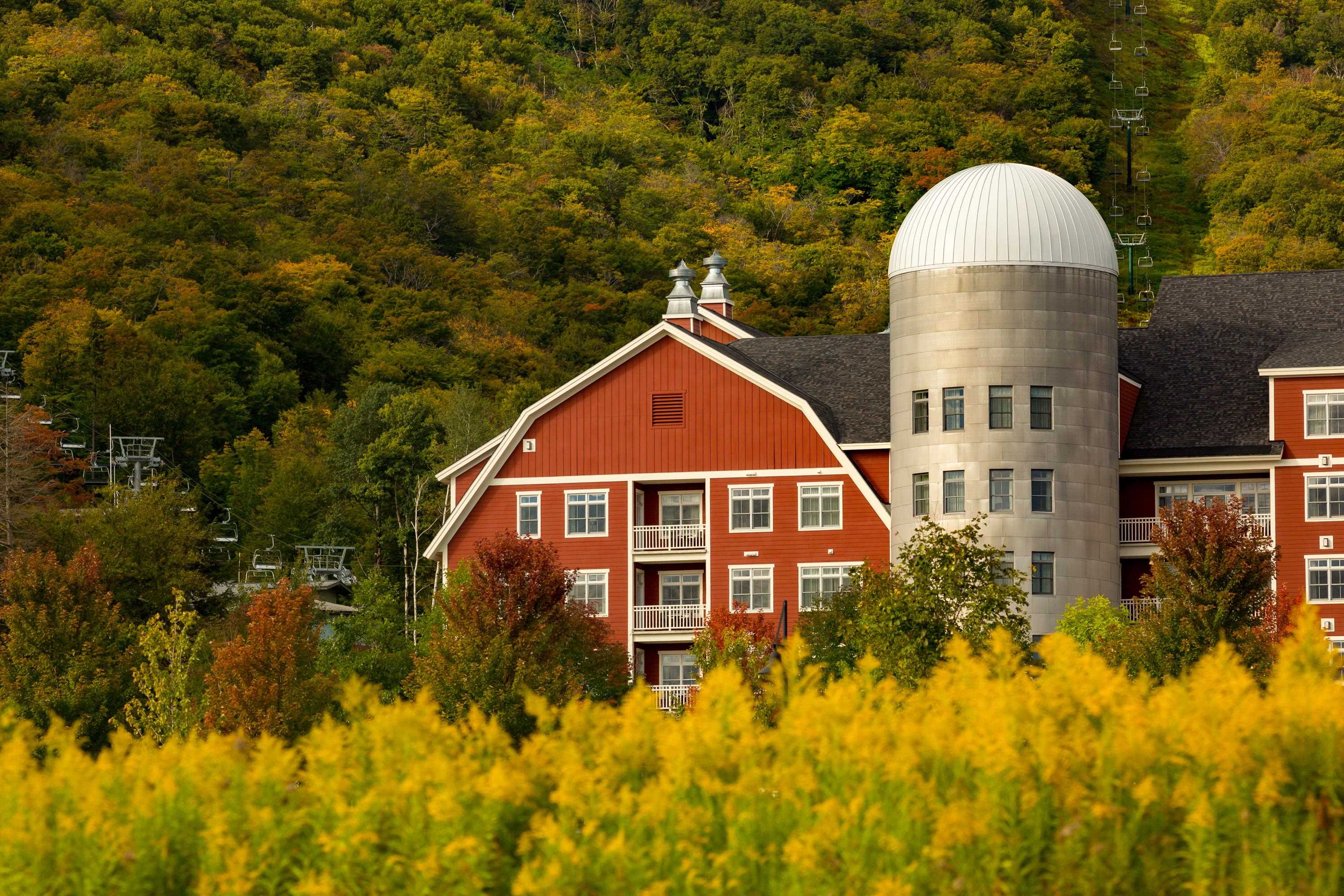 102 Forest Drive, Unit 408 INTERVAL 14 W/LOCKOUT 406 Warren, VT 05674 - Photo 32 of 43