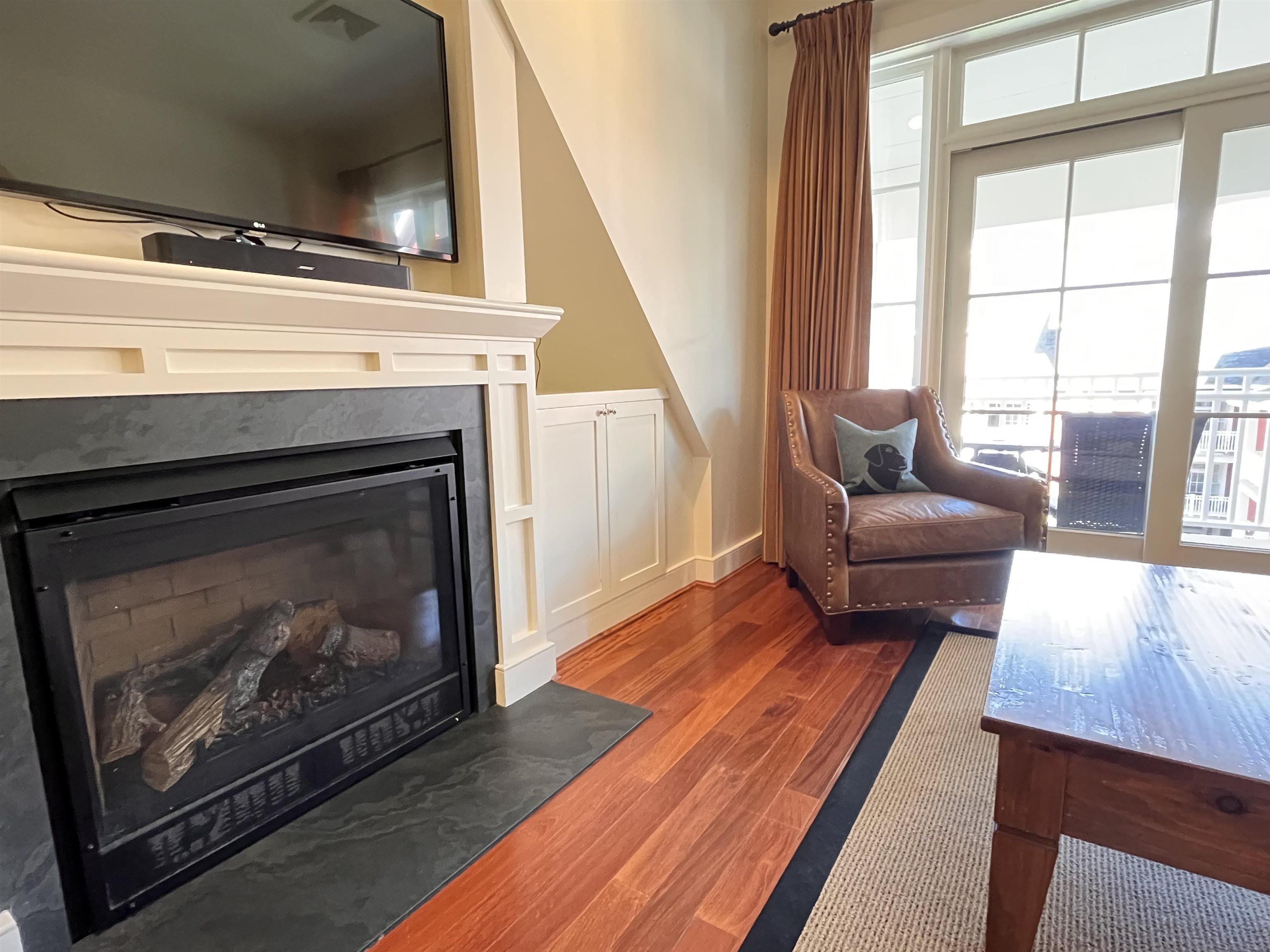 102 Forest Drive, Unit 408 INTERVAL 14 W/LOCKOUT 406 Warren, VT 05674 - Photo 10 of 43