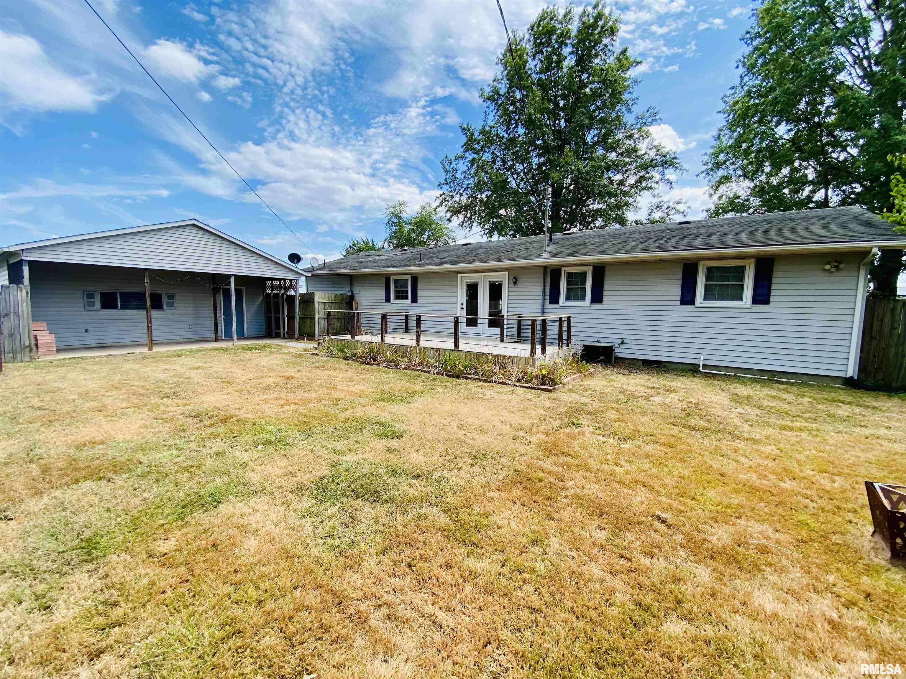 616 East Donna Drive Irvington, IL 62848 - Photo 18 of 20