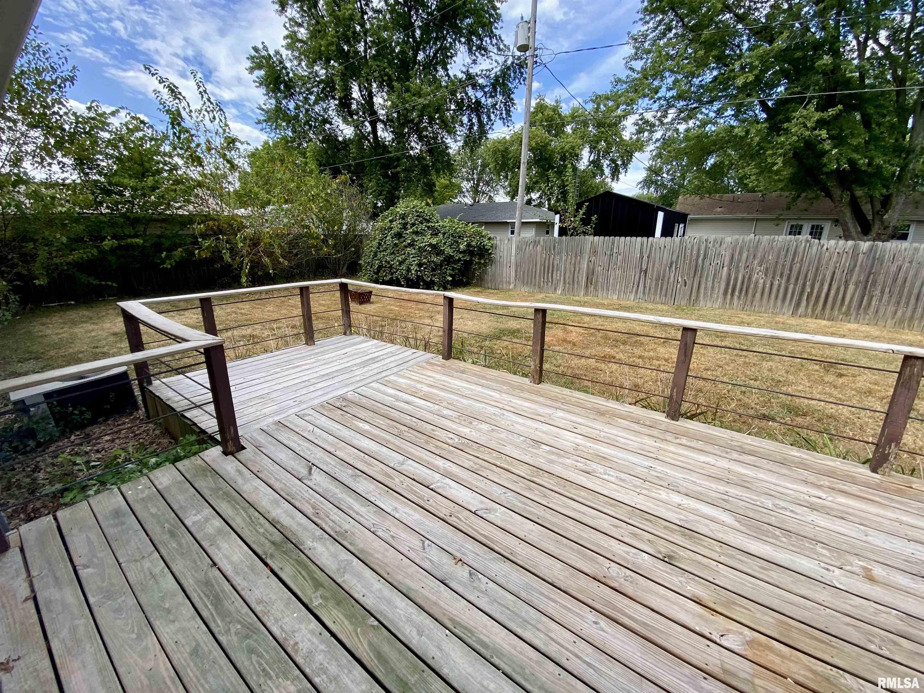 616 East Donna Drive Irvington, IL 62848 - Photo 19 of 20