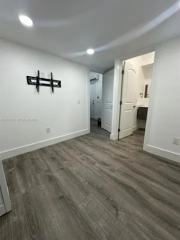 $1,500 | 9807 Southwest 161st Avenue, Unit A, Miami, FL 33196