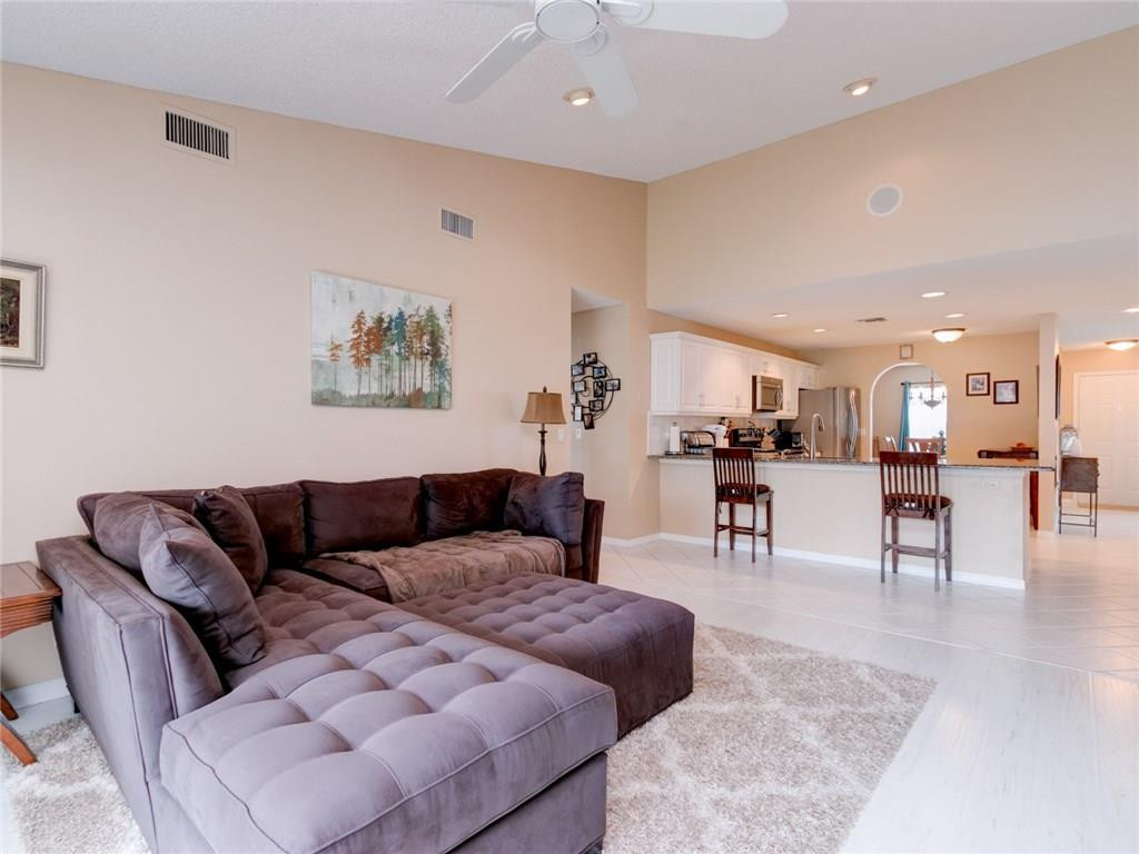 19625 Sedgefield Terrace Boca Raton, FL 33498 - Photo 10 of 25 Photo 10