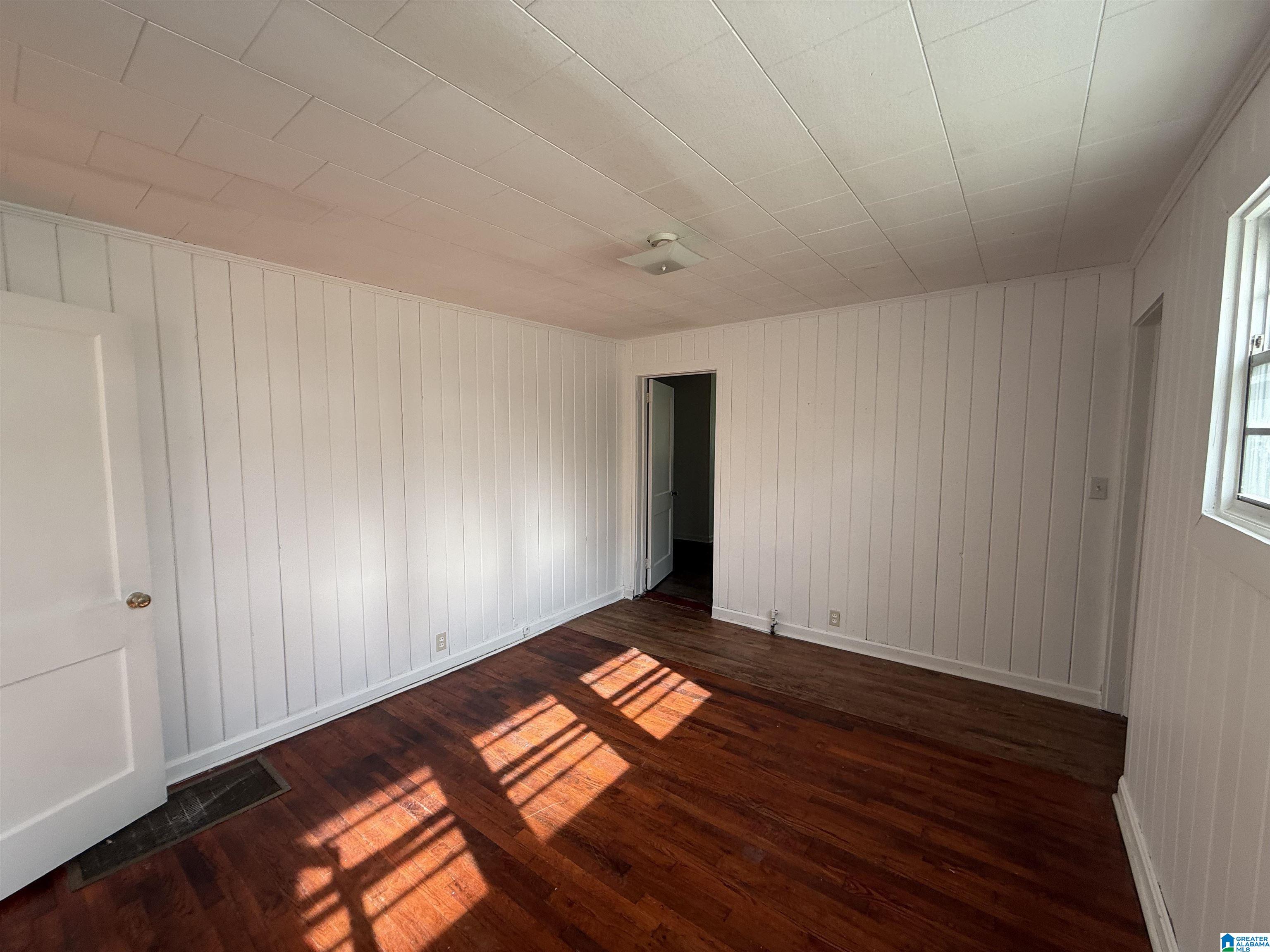 213 Adams Avenue West Oneonta, AL 35121 - Photo 13 of 23
