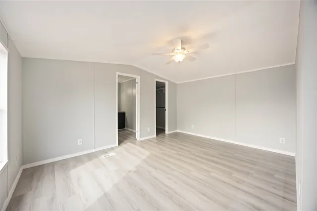 $1,950 | 3001 FM 360 Road, Unit B, Rosenberg, TX 77471