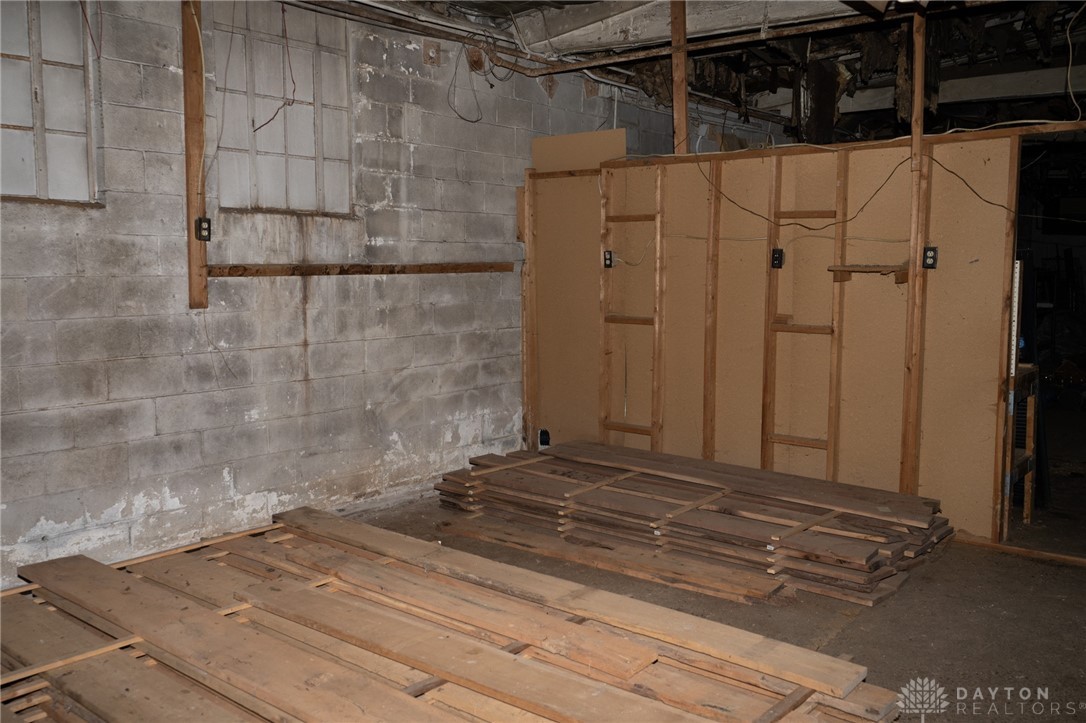 1500 West Main Street Springfield, OH 45504 - Photo 28 of 53