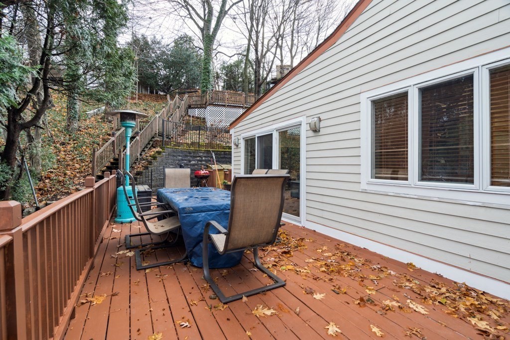 121 Hartman Road Newton, MA 02459 - Photo 27 of 32