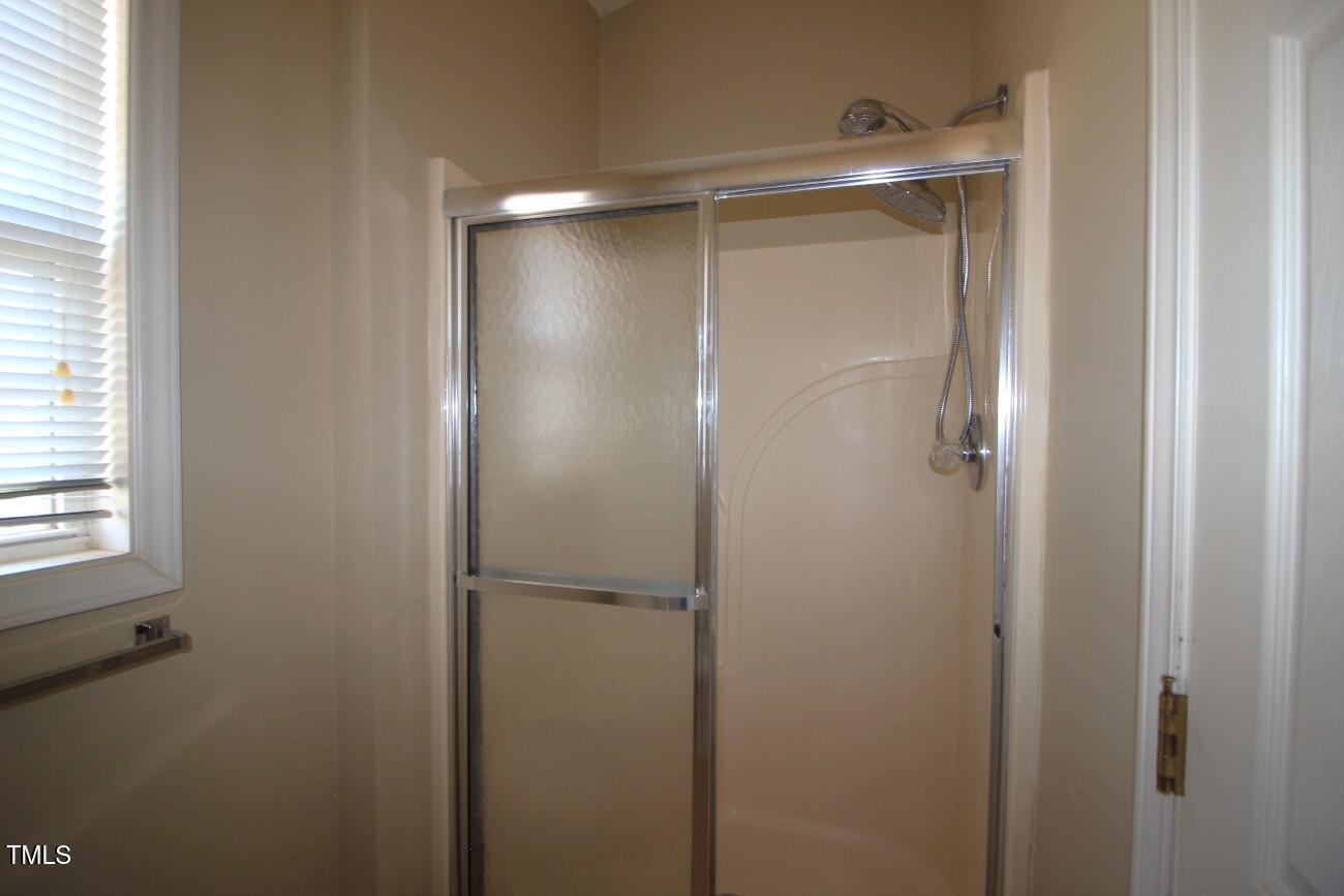 3020 Alder Ridge Lane Raleigh, NC 27603 - Photo 9 of 15 mastershower