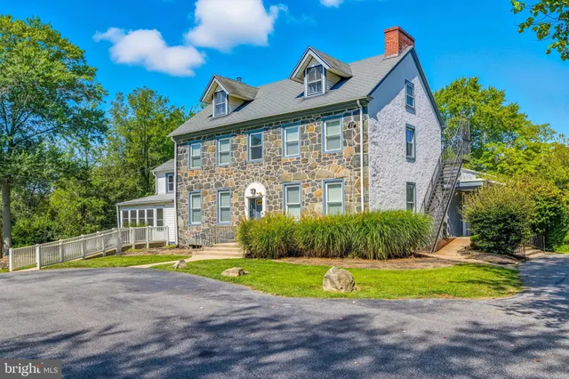 $600,000 | 1834 Meetinghouse Road, Unit 1458, Upper Chichester, PA 19061