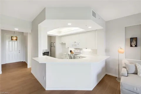 $599,500 | 25161 Sandpiper Greens Court, Unit 203, Bonita Springs, FL 34134