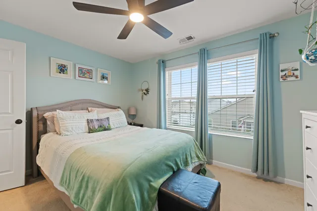 $304,900 | 586 Vine Street, Hampshire, IL 60140