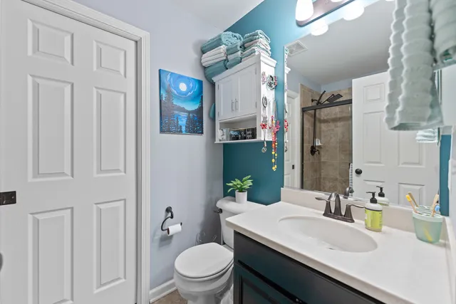 $304,900 | 586 Vine Street, Hampshire, IL 60140