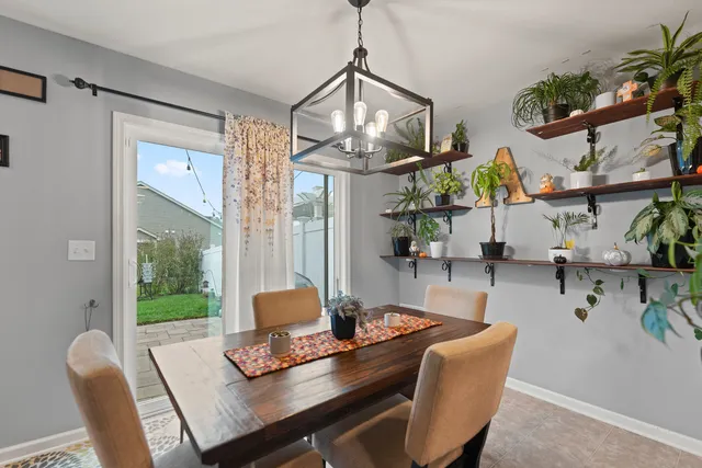 $304,900 | 586 Vine Street, Hampshire, IL 60140