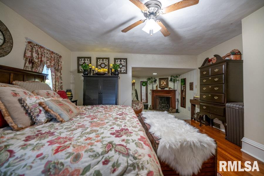 14500 North Milton Road Lewistown, IL 61542 - Photo 21 of 55 Gallery Image 21