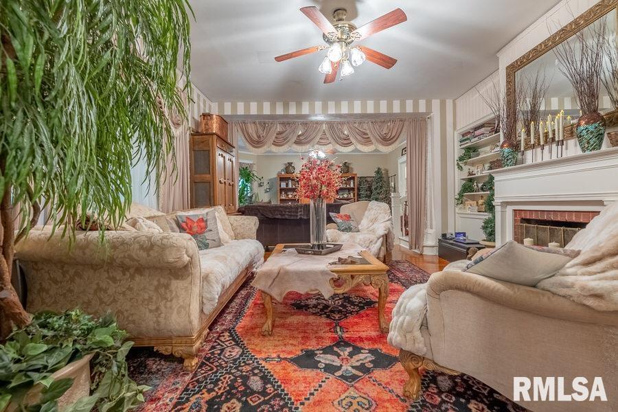 14500 North Milton Road Lewistown, IL 61542 - Photo 7 of 55 Gallery Image 7