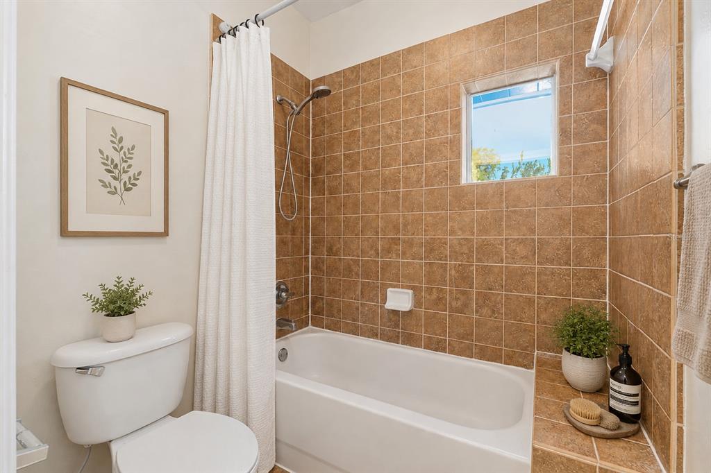 2750 Southwest 87 Way Gainesville, FL 32608 - Photo 10 of 20