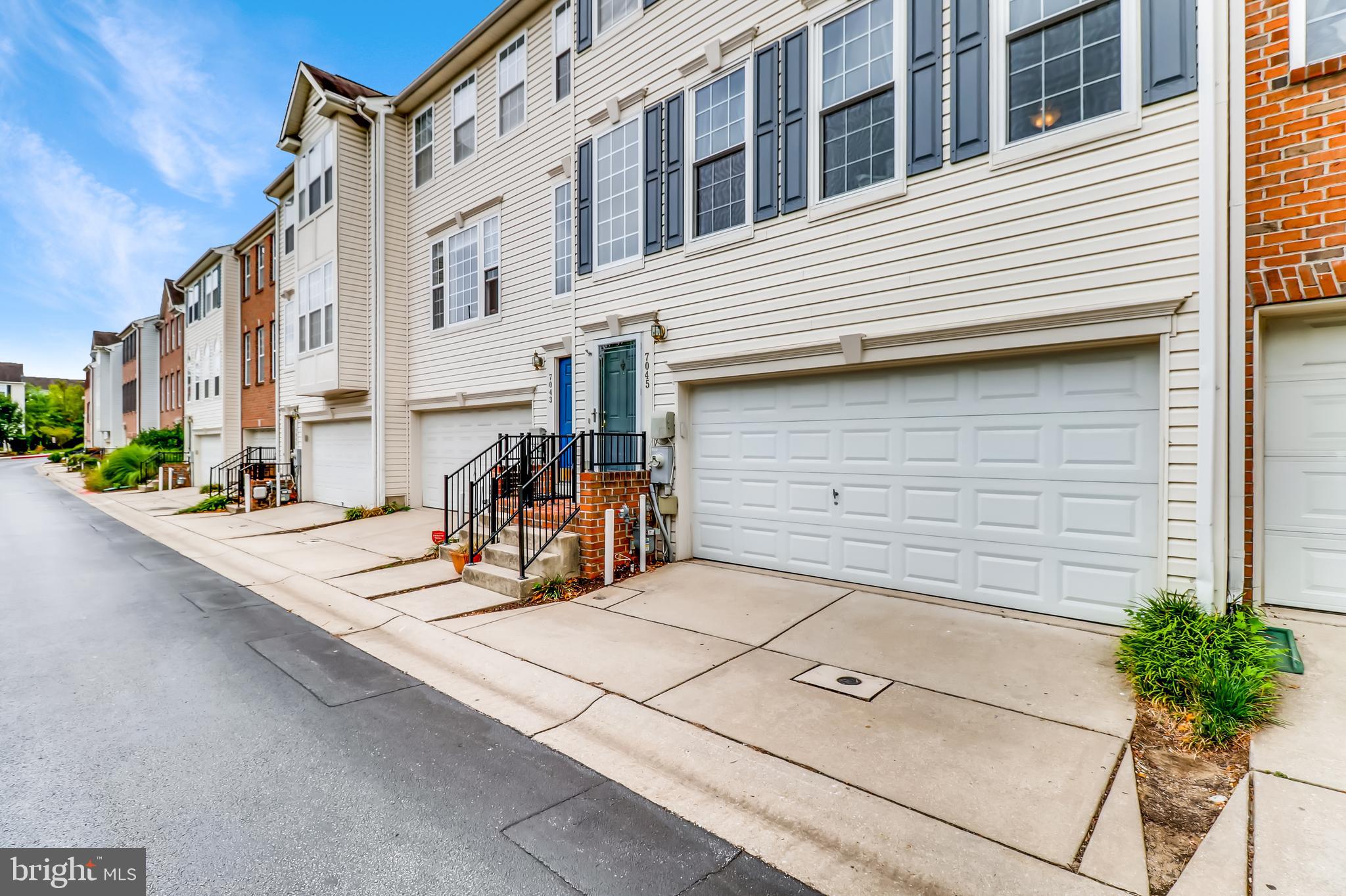 7045 Water Oak Road, Unit 44 Elkridge, MD 21075 - Photo 3 of 32