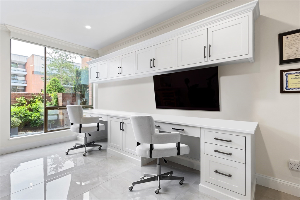 75 Grove Street, Unit 132 Wellesley, MA 02482 - Photo 16 of 20 a view of kitchen with workspace and window