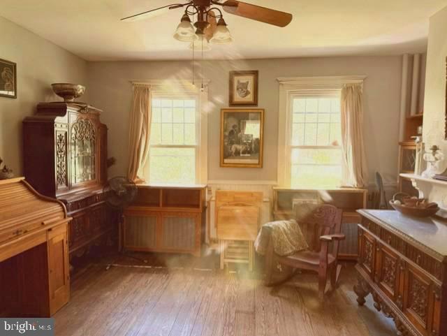 4102 Rectortown Road Marshall, VA 20115 - Photo 16 of 42 Dining room off kitchen