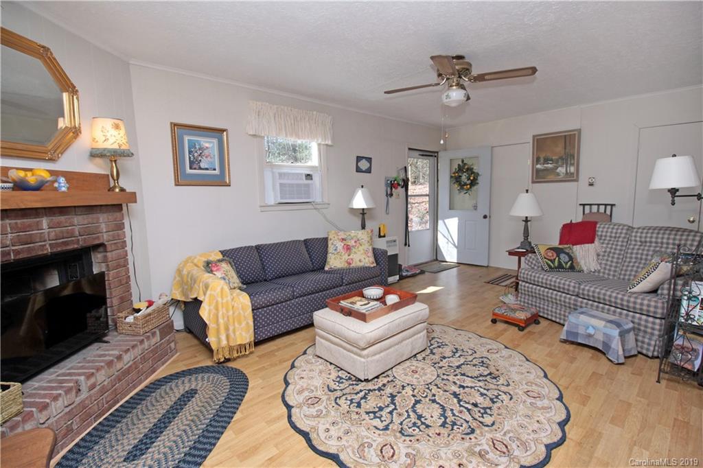 67 Pine Road, Unit 3A Rosman, NC 28772 - Photo 3 of 13 Gallery Image 3