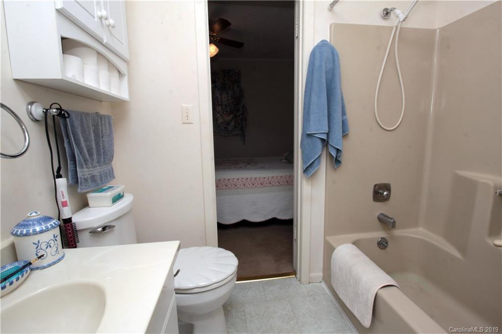 67 Pine Road, Unit 3A Rosman, NC 28772 - Photo 9 of 13 Gallery Image 9