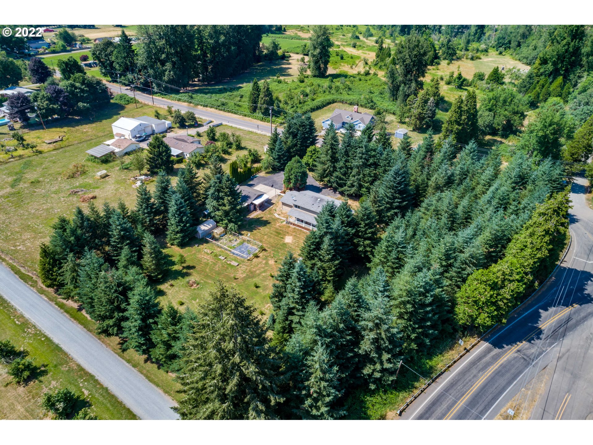 86015 Edenvale Road Pleasant Hill, OR 97455 - Photo 31 of 32 Gallery Image 31