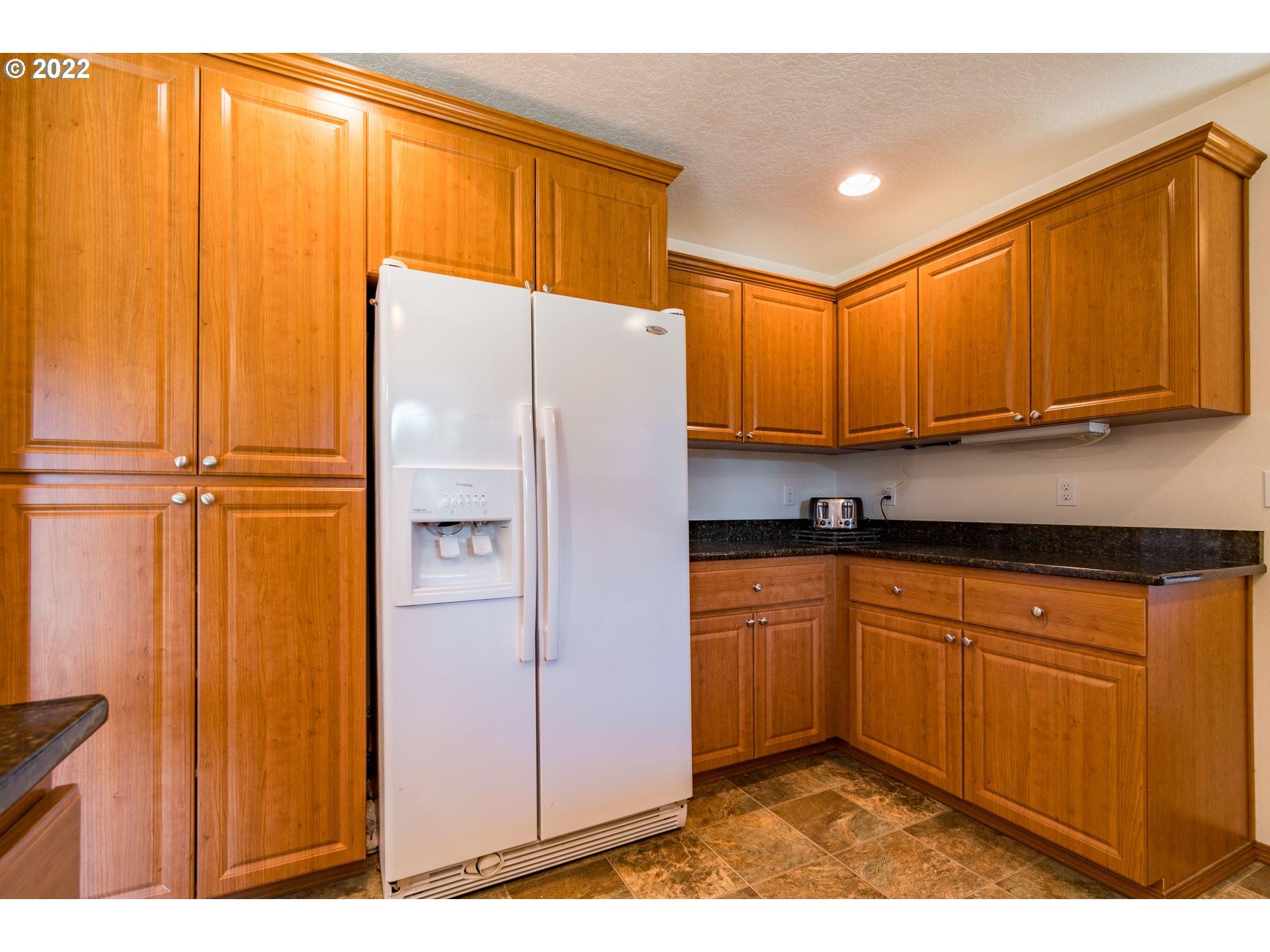 86015 Edenvale Road Pleasant Hill, OR 97455 - Photo 9 of 32 Gallery Image 9