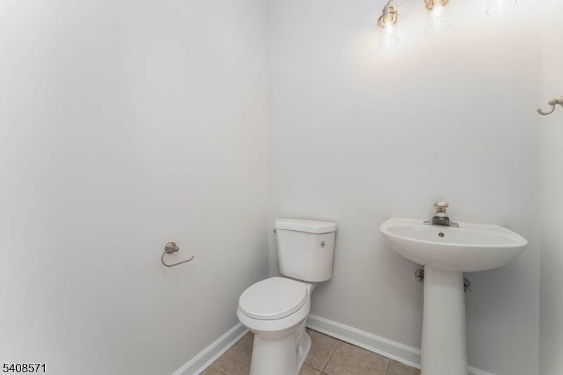 215 Kuhl Road Flemington, NJ 08822 - Photo 17 of 40