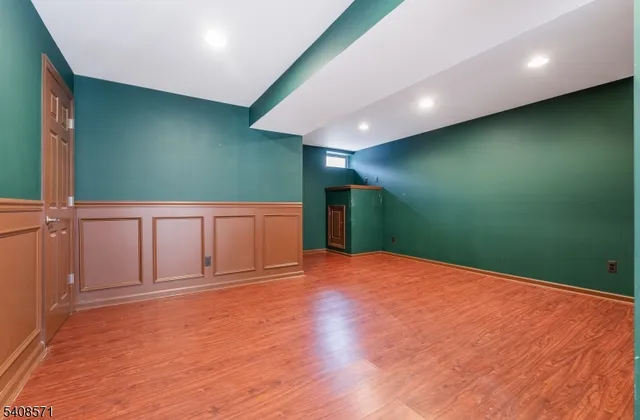 $899,000 | 215 Kuhl Road, Flemington, NJ 08822