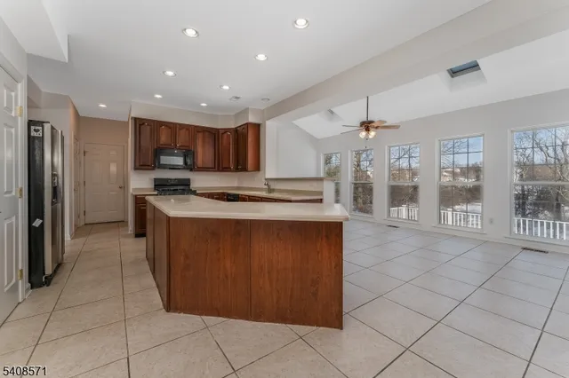 $899,000 | 215 Kuhl Road, Flemington, NJ 08822