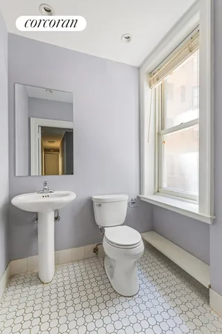 $595,000 | 103 East 75th Street, Unit 1RE | Lenox Hill