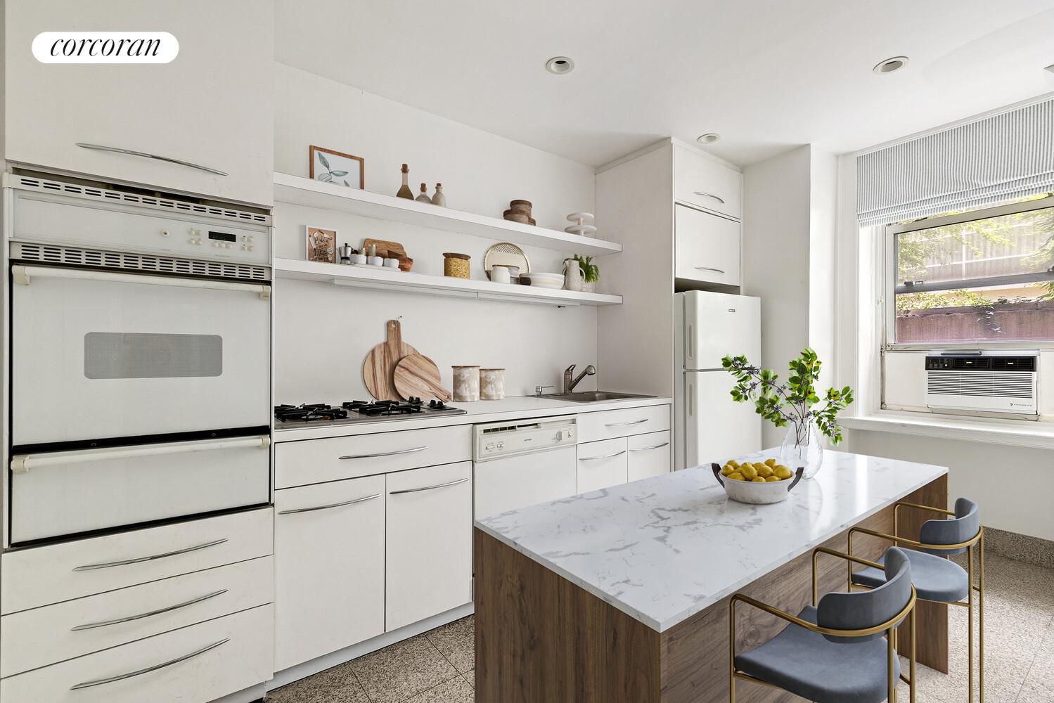 103 East 75th Street, Unit 1RE Manhattan, NY 10021 - Photo 3 of 16