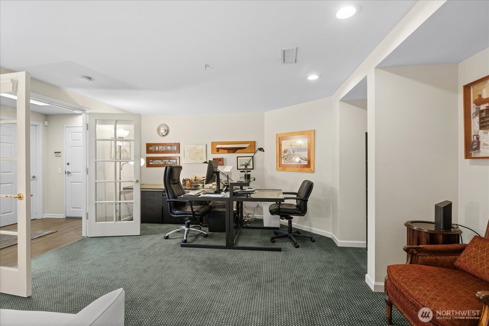110 James Street, Unit 302 Edmonds, WA 98020 - Photo 20 of 34