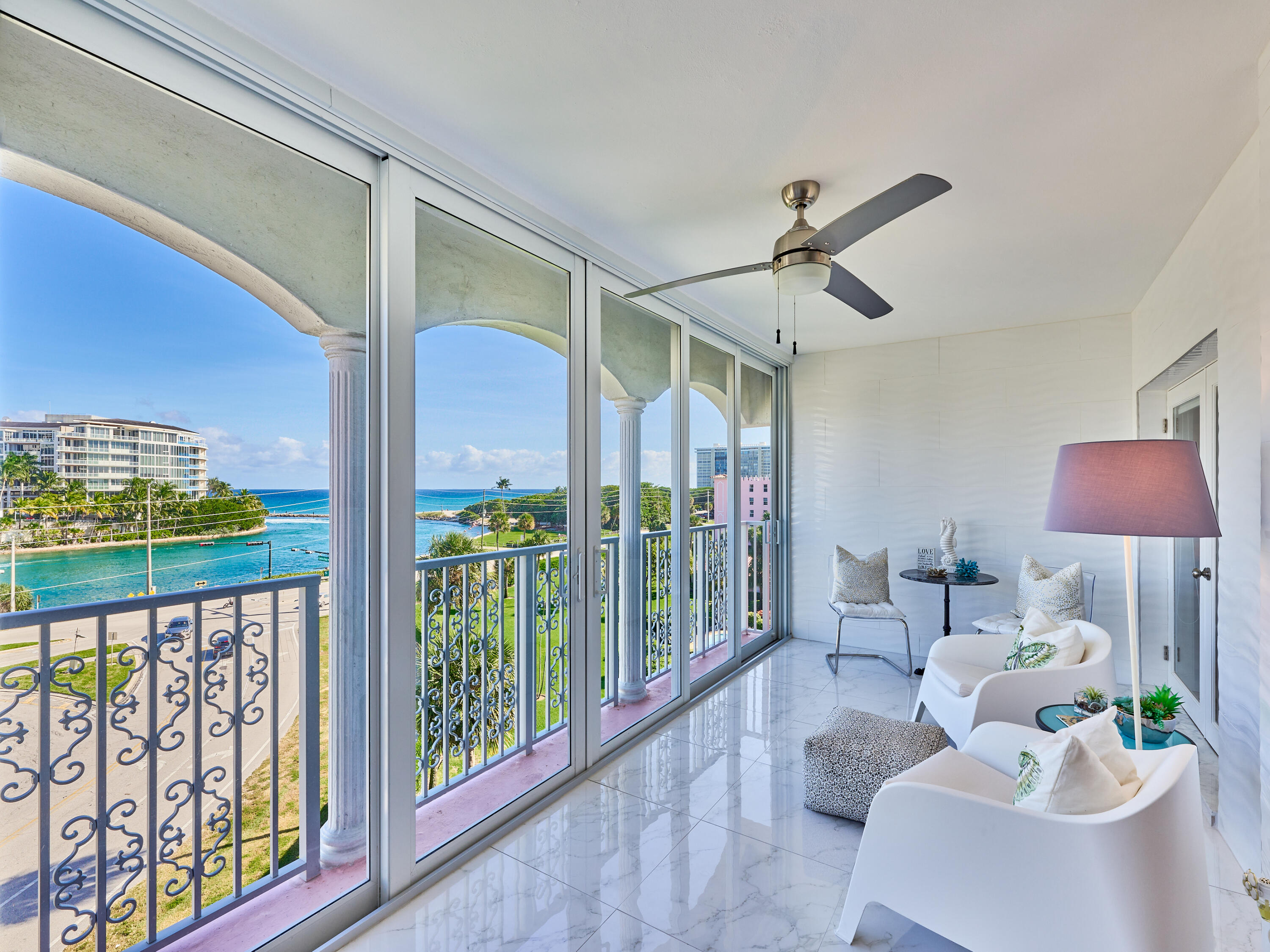 1001 East Camino Real, Unit 505N Boca Raton, FL 33432 - Photo 32 of 43 Sun room