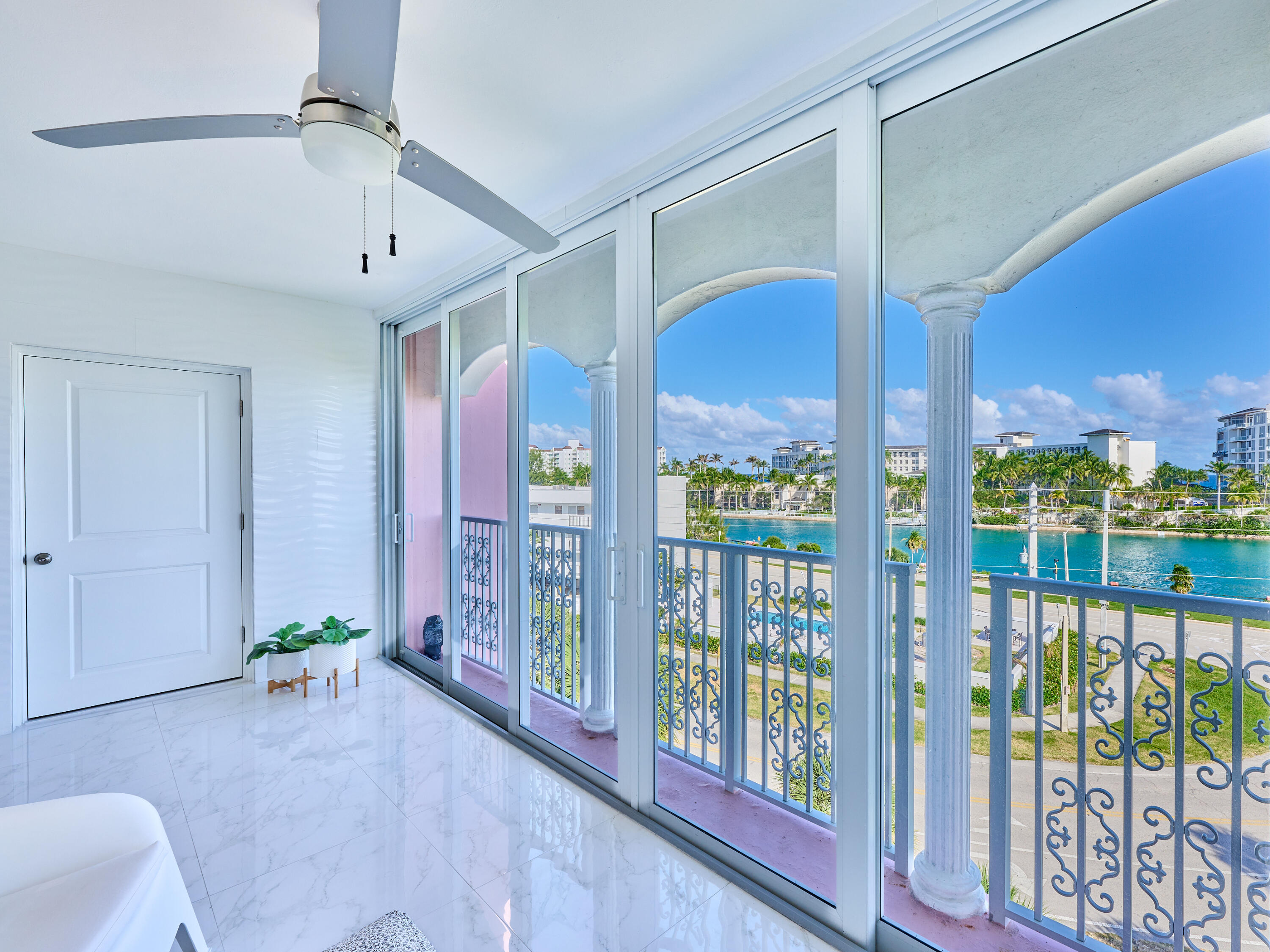 1001 East Camino Real, Unit 505N Boca Raton, FL 33432 - Photo 33 of 43 More sun room