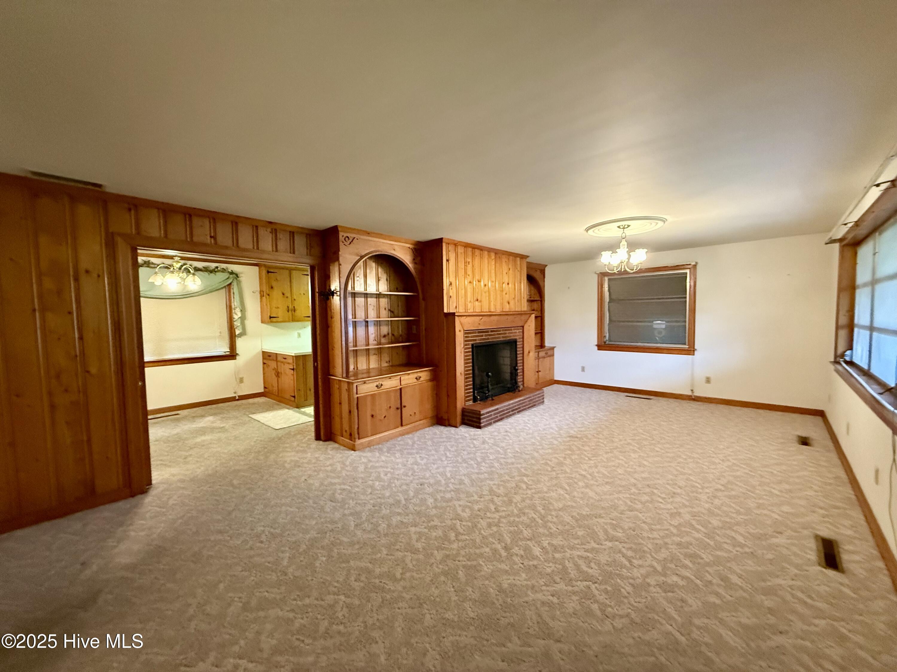 102 Long Ridge Road Plymouth, NC 27962 - Photo 2 of 41 IMG_3125