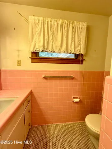 $253,500 | 102 Long Ridge Road, Plymouth, NC 27962