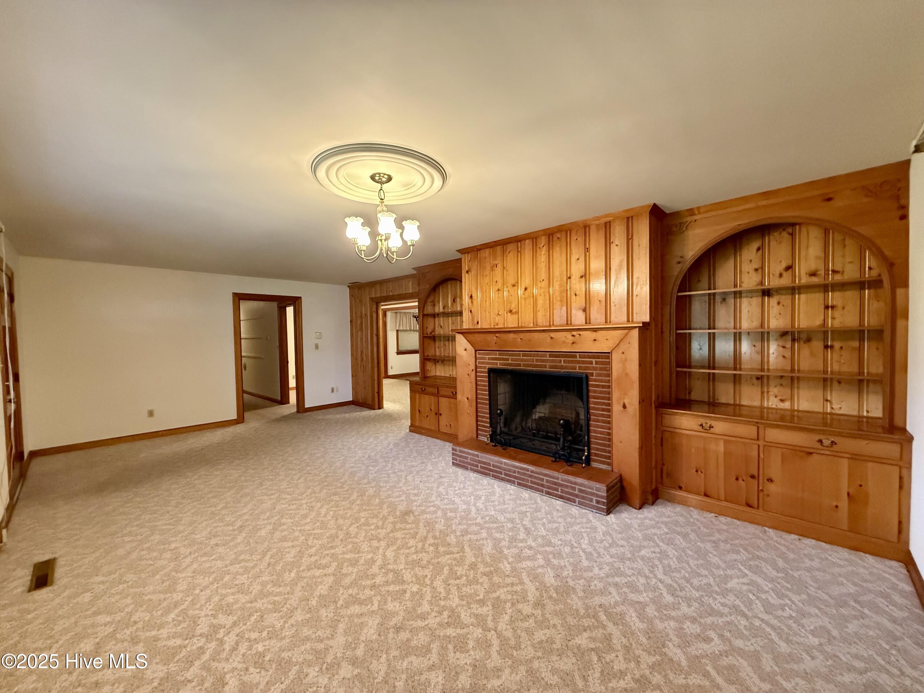 102 Long Ridge Road Plymouth, NC 27962 - Photo 5 of 41 IMG_3127