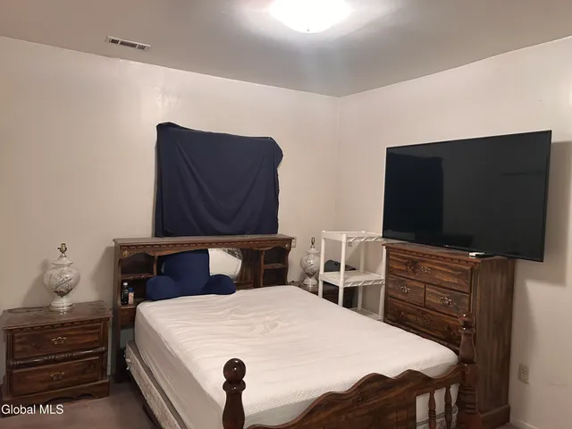 $264,000 | 42 Kelton Avenue, Schenectady, NY 12304