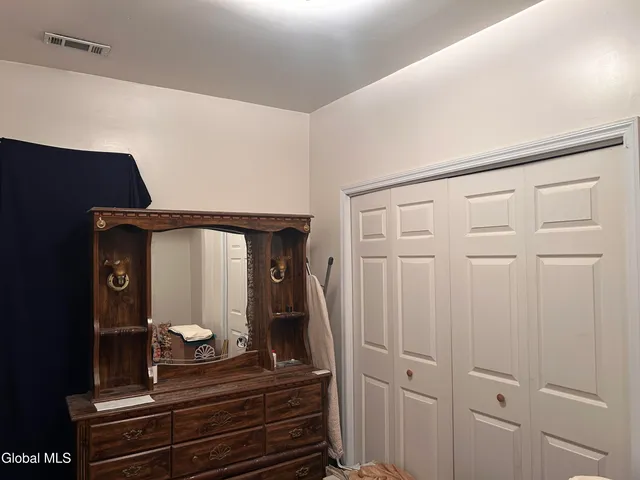 $264,000 | 42 Kelton Avenue, Schenectady, NY 12304